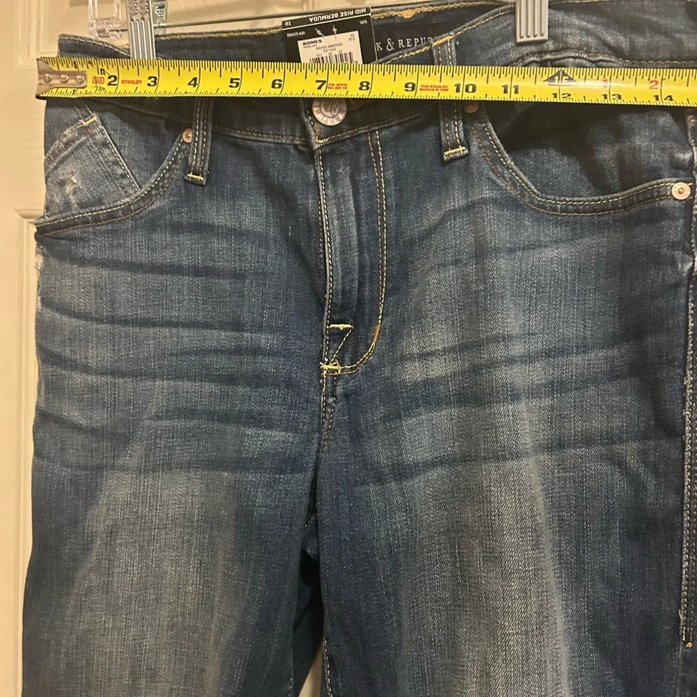 Rock & Republic Mid Rise Bermuda Denim Shorts - size 10 - Picture 11 of 16